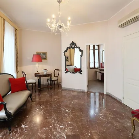 Porta Di Mezzo Luxury & Pensión Taormina