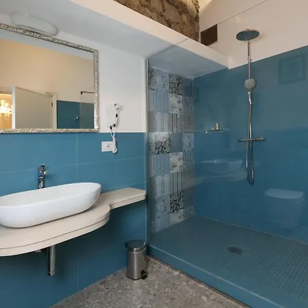 Pensión Porta Di Mezzo Luxury & 2*