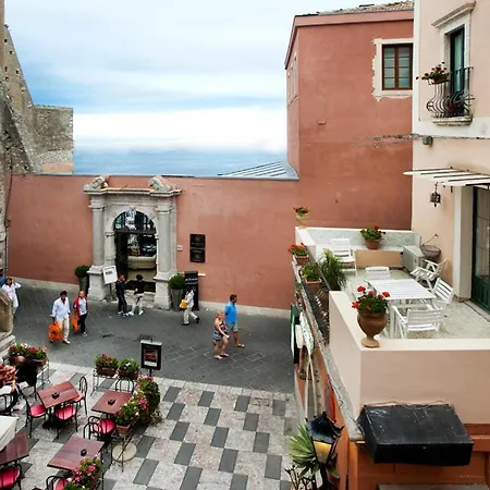 Porta Di Mezzo Luxury Taormina